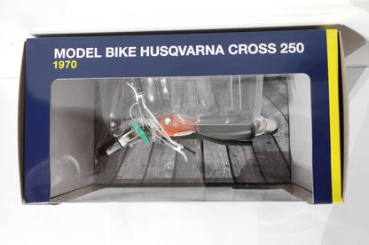 Kengfai 1:12 Husqvarna Cross 250 T. Hallman 1970 Toy Model