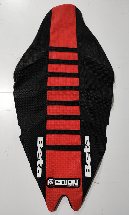 Enjoy Manufacturing  Beta Seat Cover RR 2013 - 2019 X Trainer 13 - 2022 Ribbed Logo, Black / Red / Black